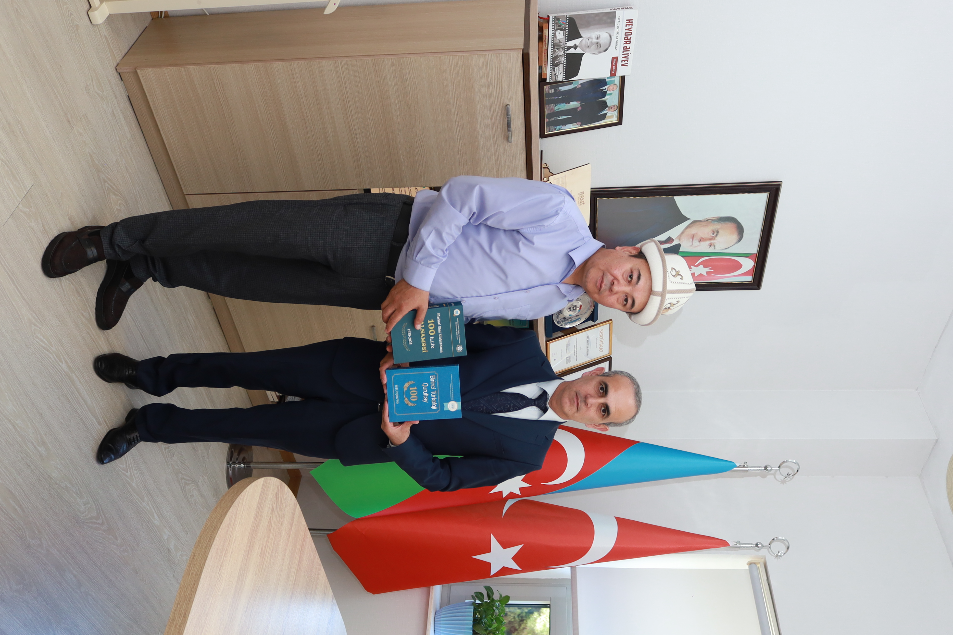 Qırğızıstan Milli Kitabxanasının direktoru Eldar Attokurov MEK-in qonağı olub