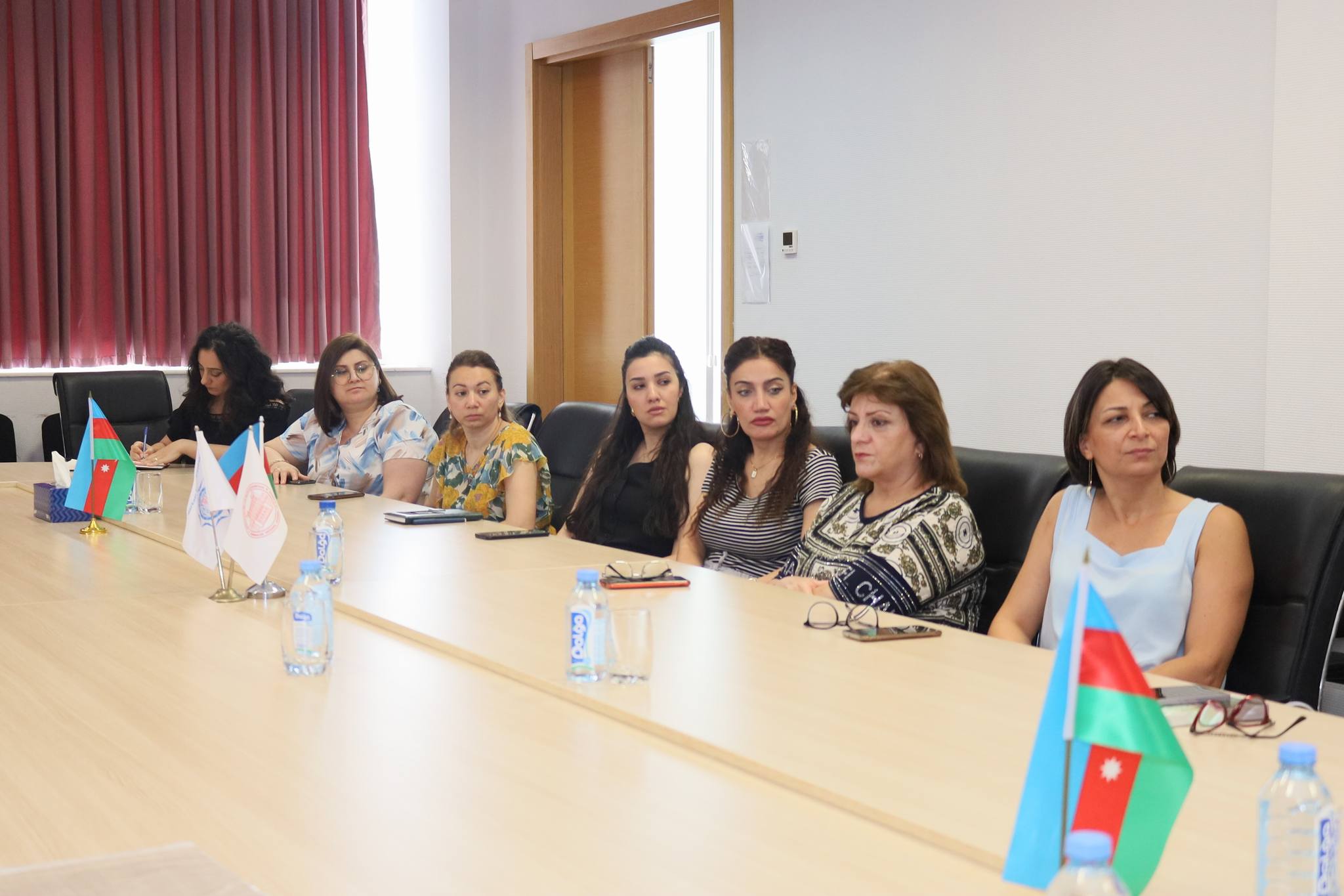 "MEK-də füzulişünas alimlərlə növbəti görüş keçirilib"