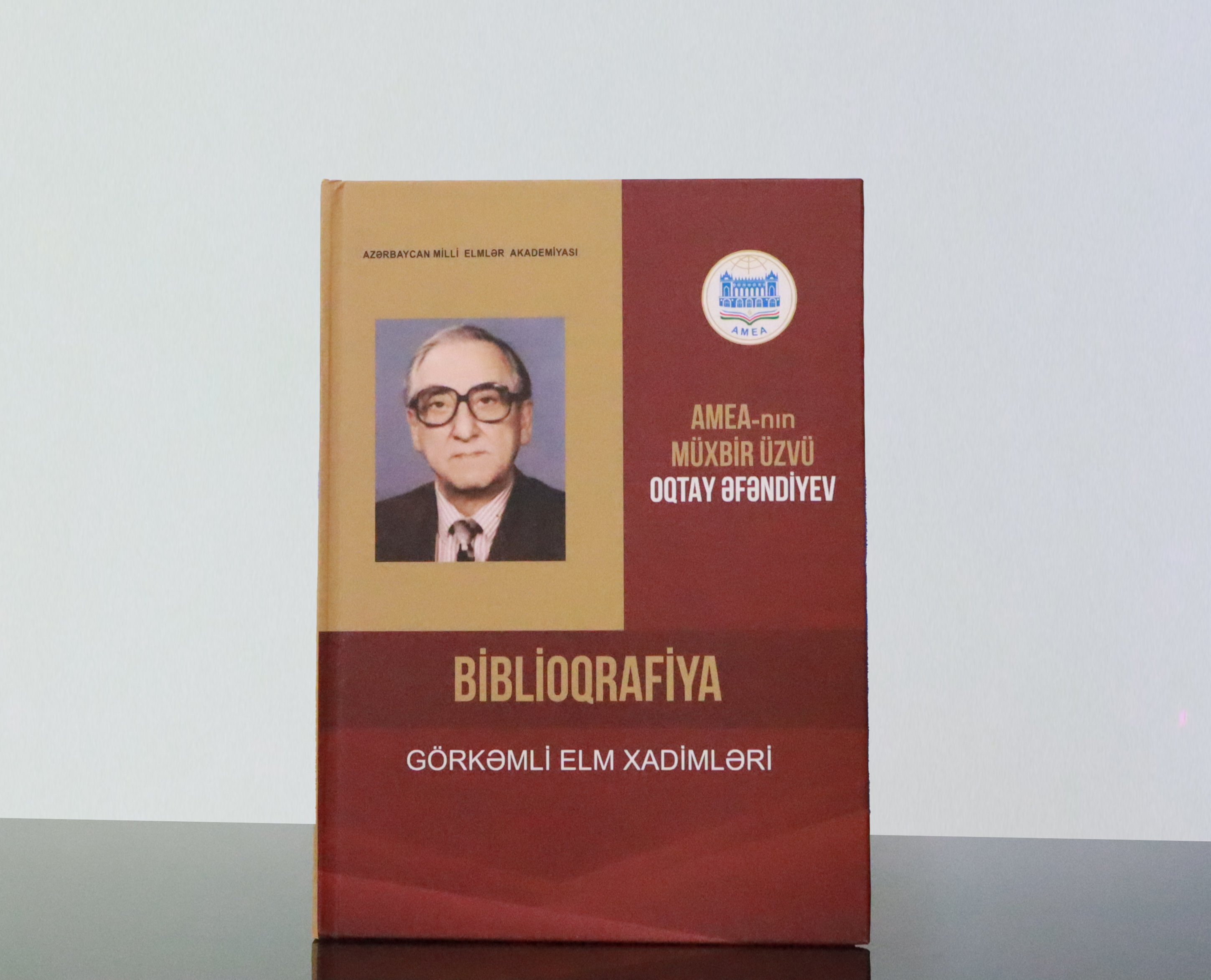MEK-in tərtibatında “Şöhrət” ordenli alim Oqtay Əfəndiyevin biblioqrafik göstərici nəşr edilib